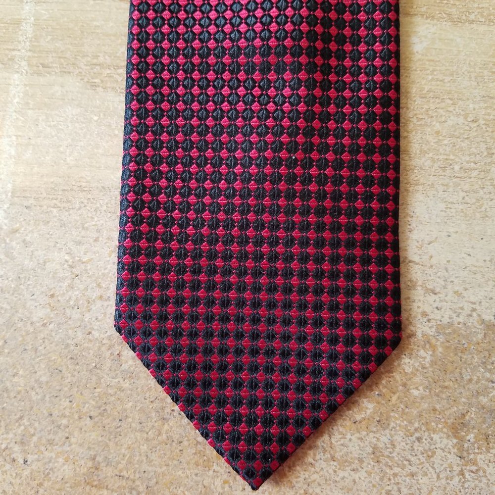 Bruno Pirttelli Roma 100% Silk Neck Tie Black & Red